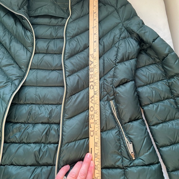 Michael Kors green Puffer Jacket - Picture 6 of 7
